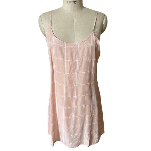 NWT IDLE Pale Pink Strappy Chemise Short Slip Size Medium/ Large - Picture 1 of 4